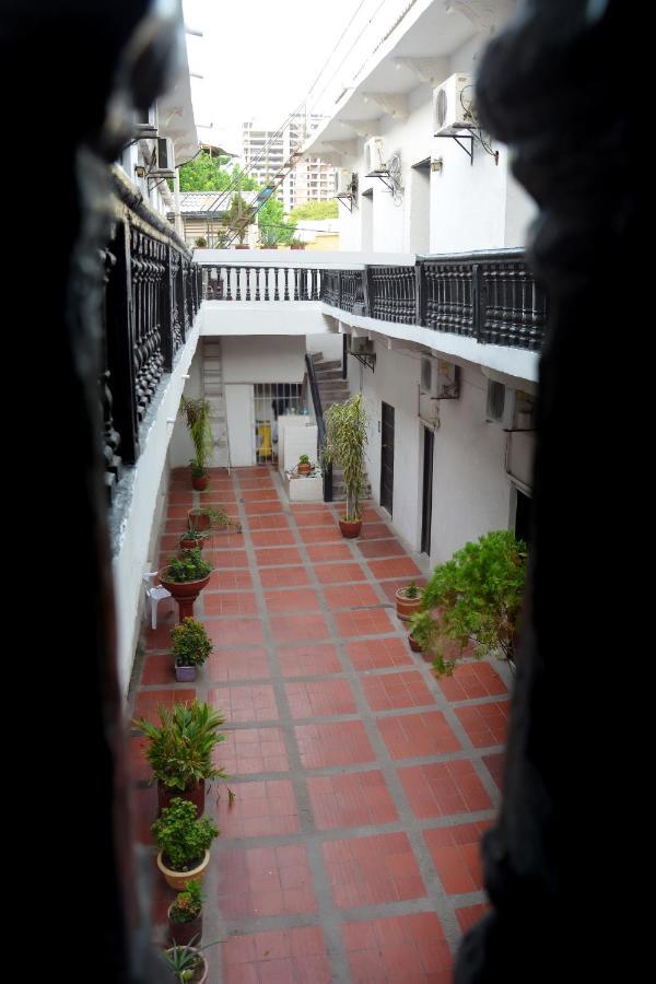 Hotel Andalucia Inn Santa Marta  Exteriör bild